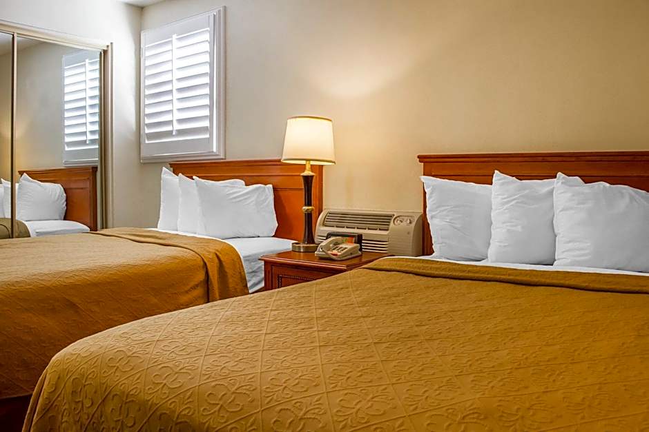 Ramada by Wyndham Tempe Near ASU