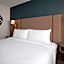 Holiday Inn Chicago O'Hare - Rosemont, an IHG Hotel