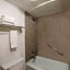 Travelodge by Wyndham Great Bend
