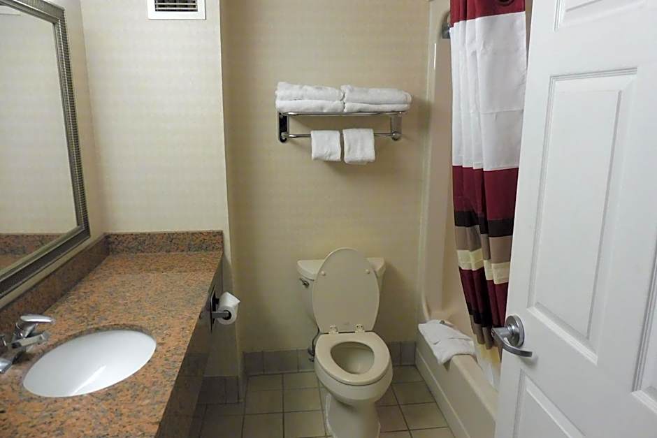 Red Roof Inn & Suites Galloway