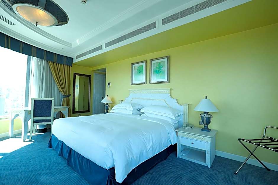 Hilton Beirut Habtoor Grand