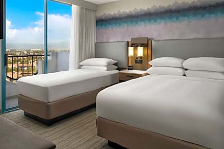 Guest room, 2 Twin/Single Bed(s), Sofa bed