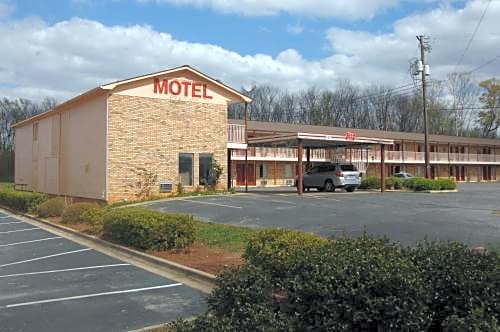 Red Carpet Inn Anniston Oxford
