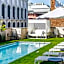 The Lindy Renaissance Charleston Hotel