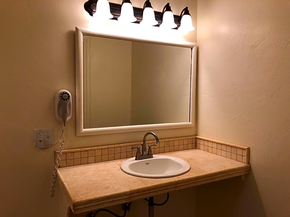 Best Western Country Lane Inn