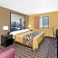 Super 8 by Wyndham Terre Haute