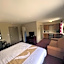 Rodeway Inn & Suites
