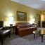 Azure Hotel & Suites Ontario, A Trademark Collection Hotel