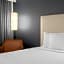 Courtyard by Marriott New Haven at Yale