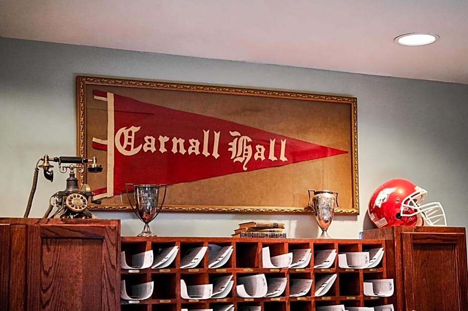 Inn at Carnall Hall