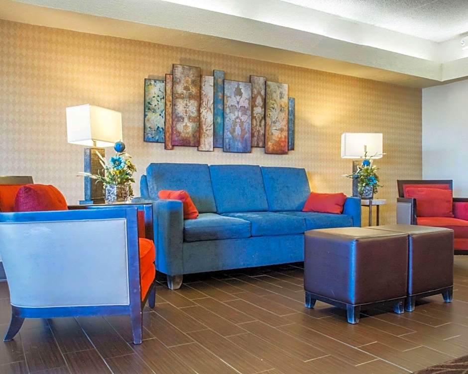 Comfort Inn West Rochester