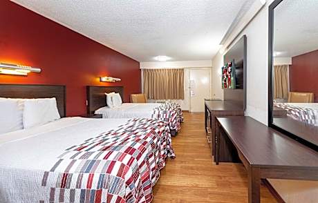 Deluxe 2 Full Beds Smoking