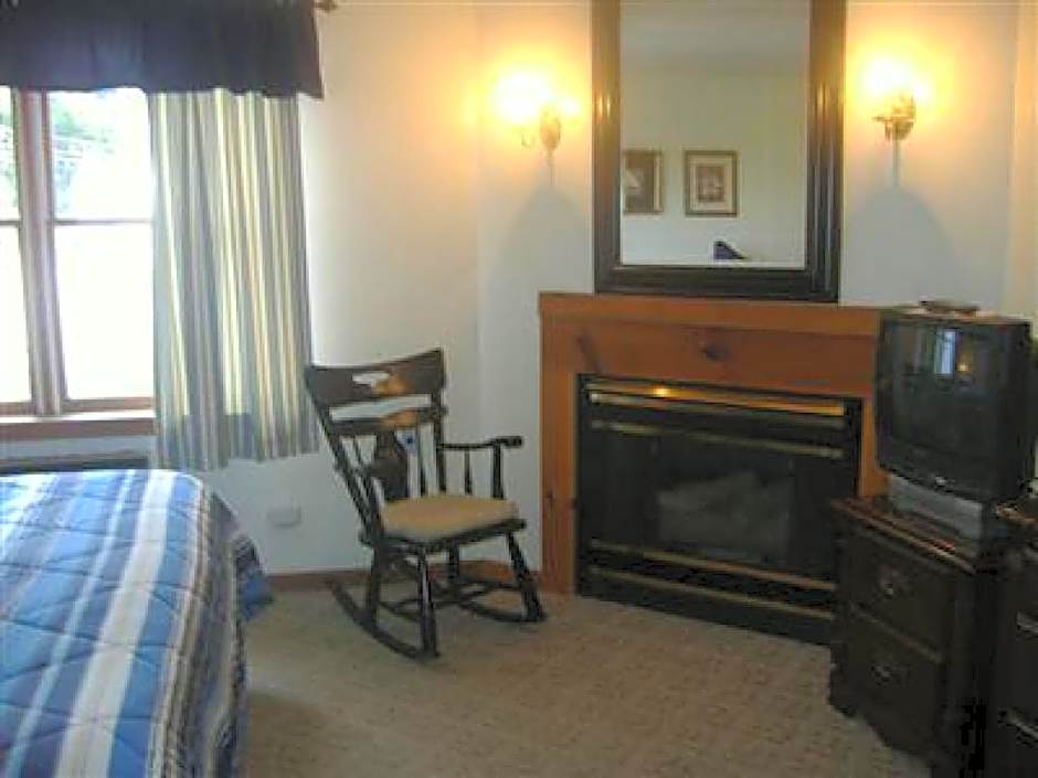 Sturbridge Country Inn
