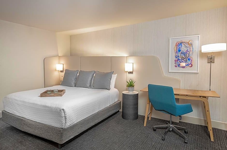 Crowne Plaza Atlanta Perimeter at Ravinia
