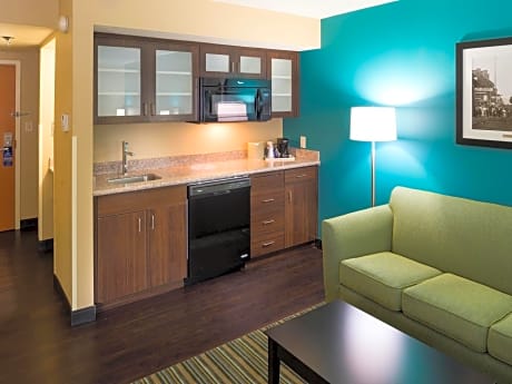 Executive King Suite