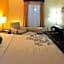 Best Western Plus Bass Hotel & Suites