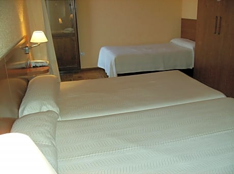 Hotel Yamaguchi - Alojamientos en SANGUESA