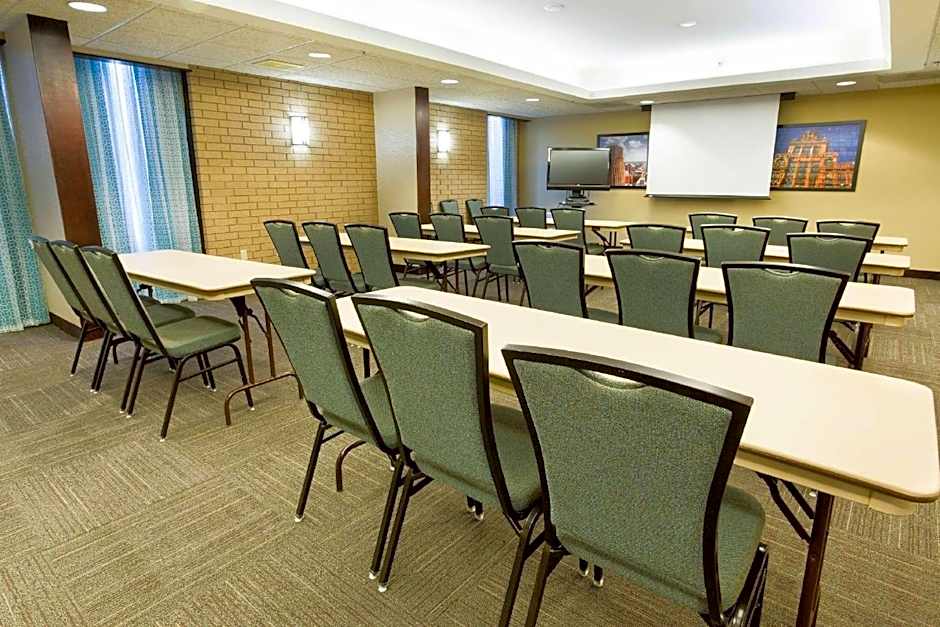 Heritage Inn Suites Houston/Sugar Land, Trademark by Wyndham