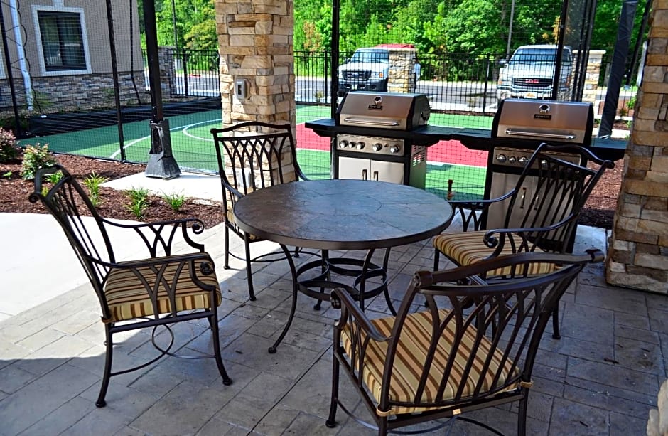 Staybridge Suites Jacksonville-Camp Lejeune Area