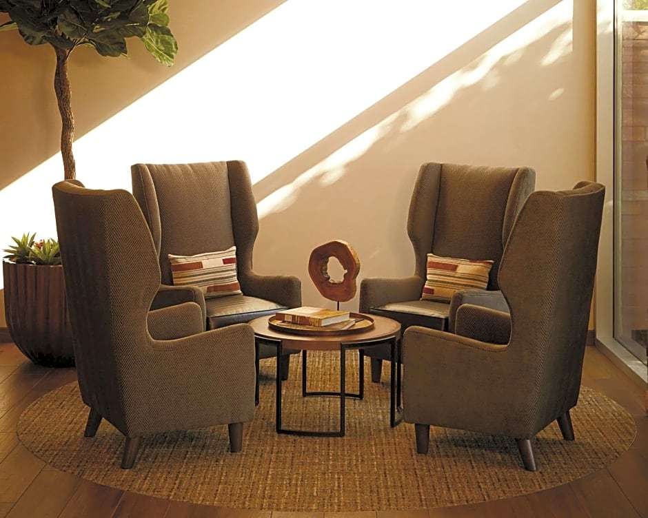 Hyatt Place Las Vegas at Silverton Village
