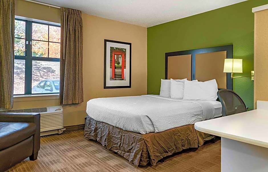Extended Stay America Suites - Detroit - Ann Arbor - Briarwood Mall