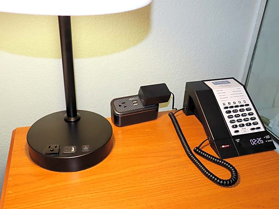 Travelodge by Wyndham Rapid City/Black Hills