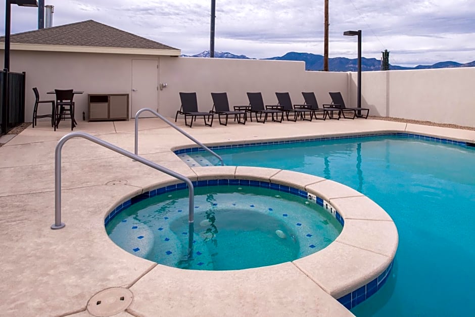 Holiday Inn Express Sierra Vista