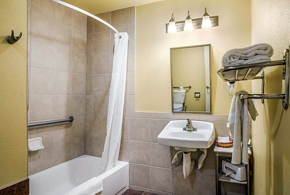 Quality Inn Santa Barbara