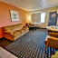 Seashire Inn & Suites