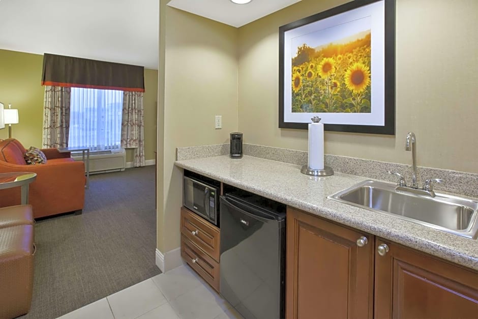 Hampton Inn and Suites Wichita Northeast