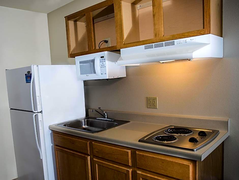 WoodSpring Suites Evansville