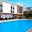 Holiday Inn Express Indianapolis Airport
