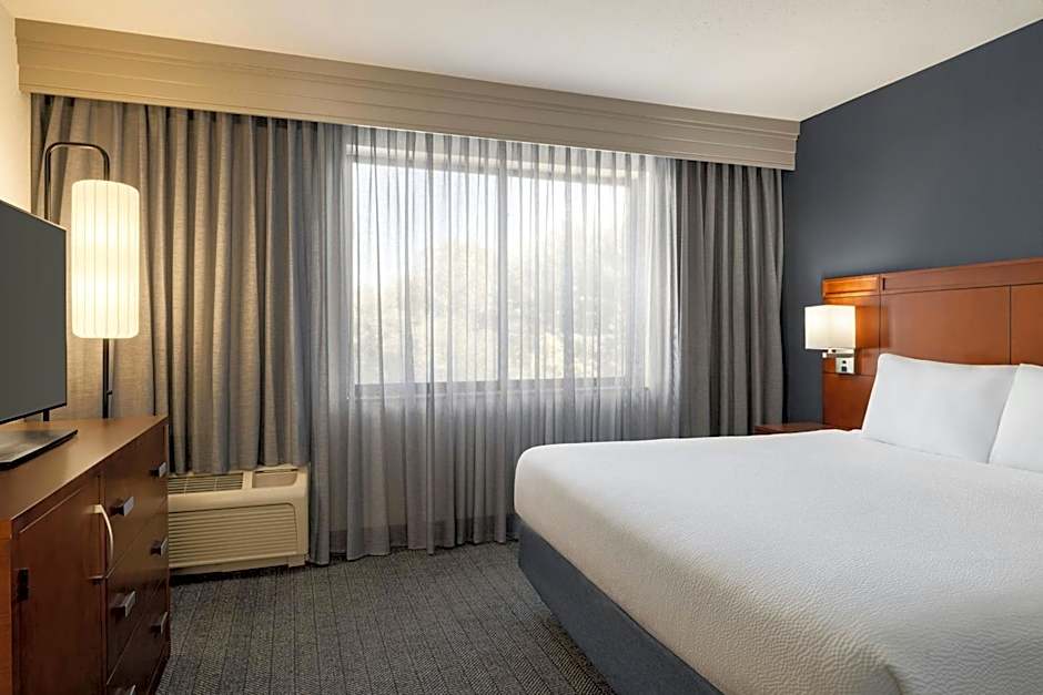 Courtyard by Marriott Burlington Mt. Holly/Westampton