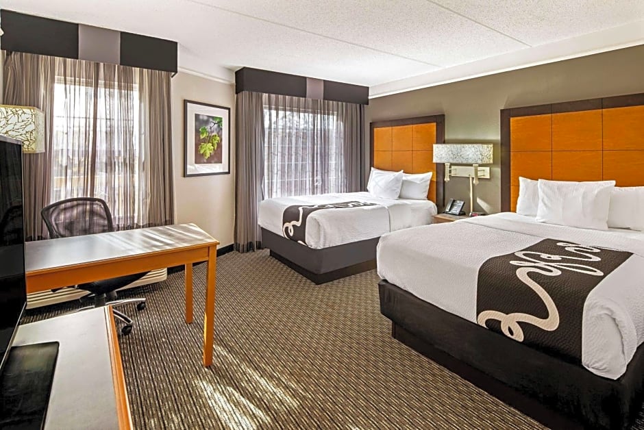 La Quinta Inn & Suites by Wyndham Macon