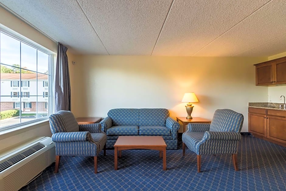 Quality Inn & Suites West Chester