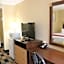 Castlewood Inn