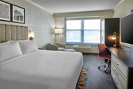 Standard King Room with Mobility Accessible Roll-In Shower