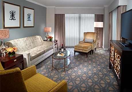 Hospitality Loft Suite - 1 King Bed