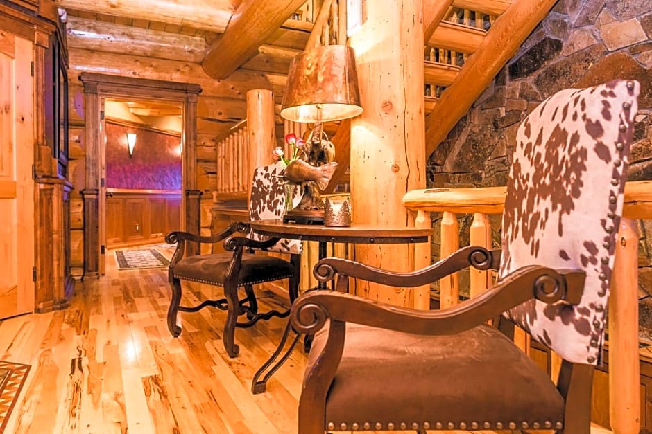 Coyote Bluff Estate