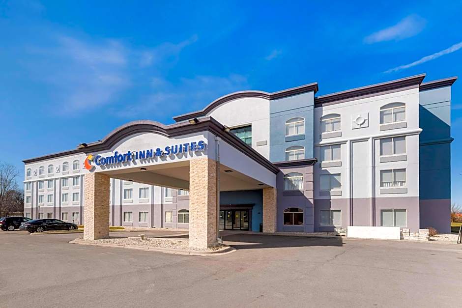 Comfort Inn & Suites Madison East - Monona
