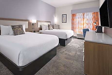 Deluxe Double Room with Two Double Beds