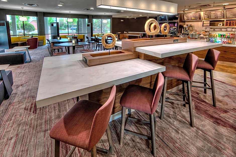 Courtyard by Marriott Memphis Southaven