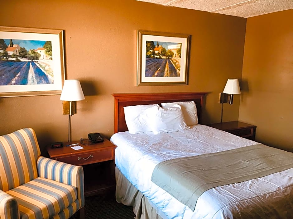 Americas Best Value Inn - Laredo