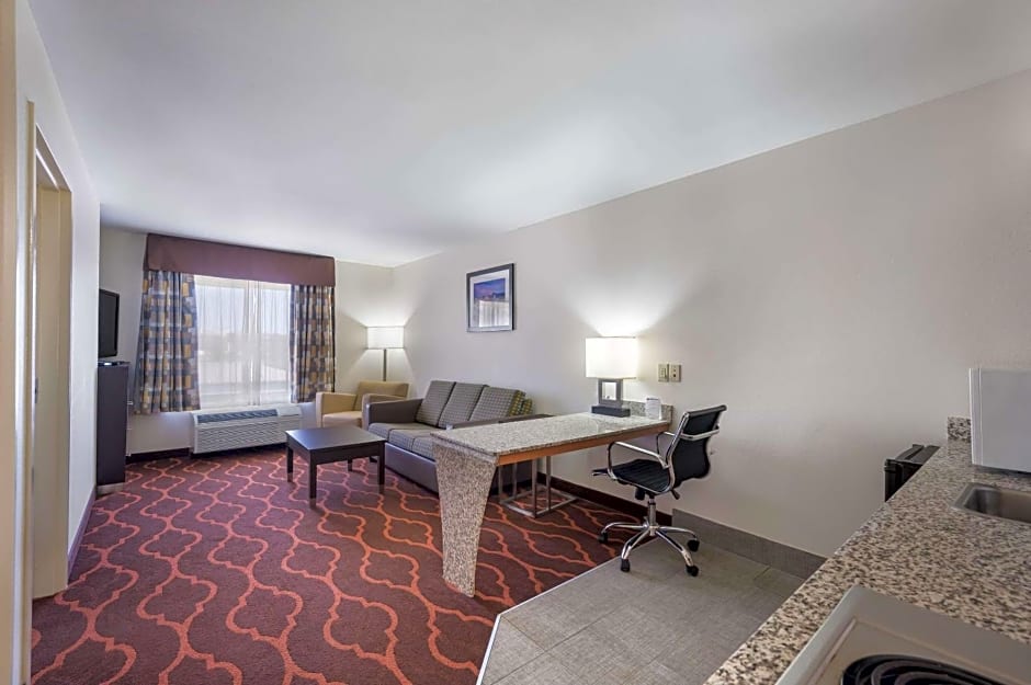 Quality Inn & Suites Huntsville Research Park Area