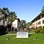 University Square Hotel