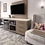 La Quinta Inn & Suites by Wyndham Newnan