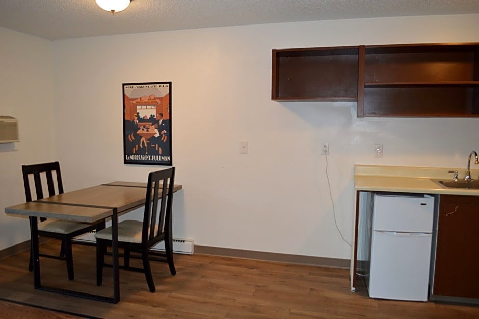 Sunrise Garden Suites
