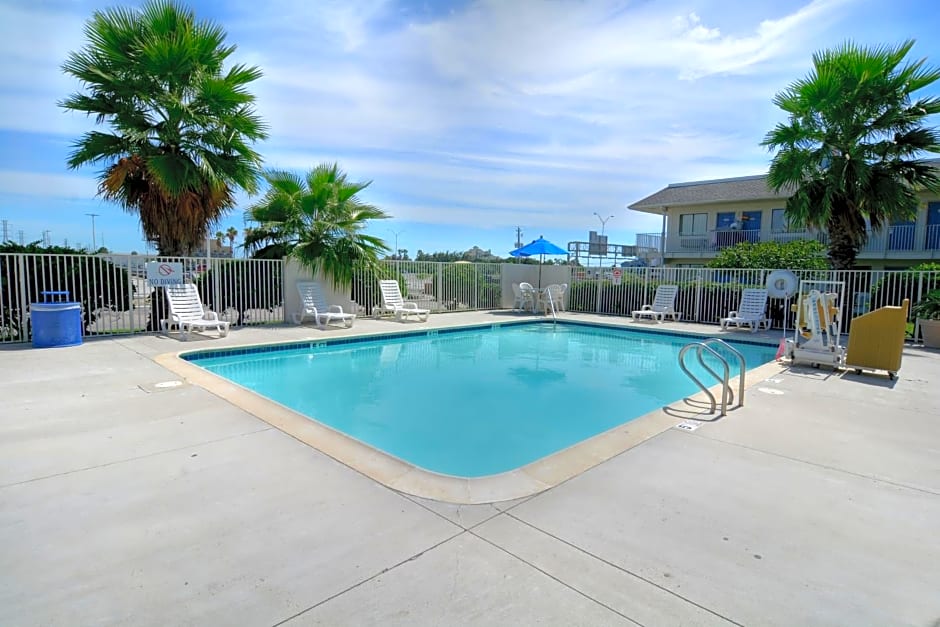 Motel 6-Galveston, TX