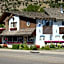 Starlight Lodge