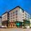Holiday Inn Express Milwaukee Downtown